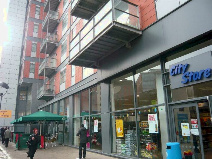 2 Bedroom Apartment To Rent In West Point Financial District, LS1