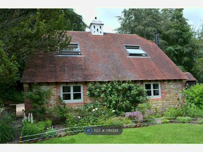 2 Bedroom Detached House To Rent In The Coach House, Stedham, Midhurst, GU29