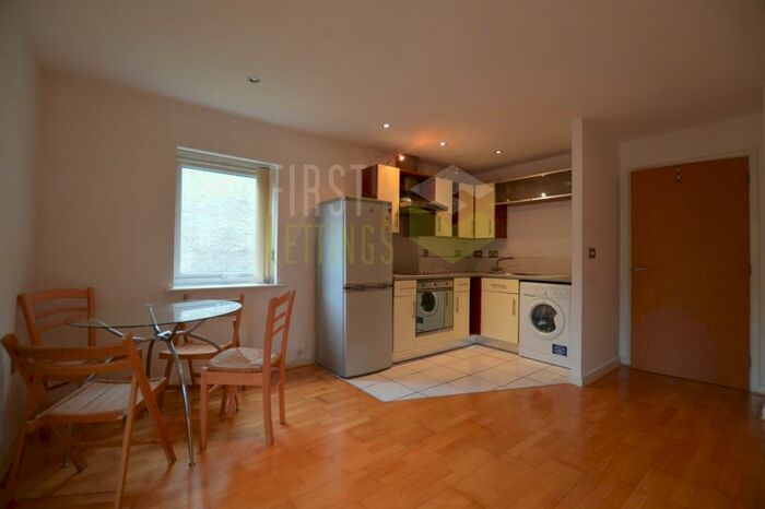 2 Bedroom Apartment To Rent In Welford Road, Clarendon Park, LE2