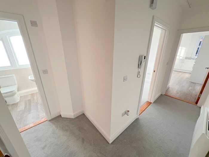 1 Bedroom Flat For Sale In Milton Green, Christchurch Road, New Milton, Hampshire., BH25