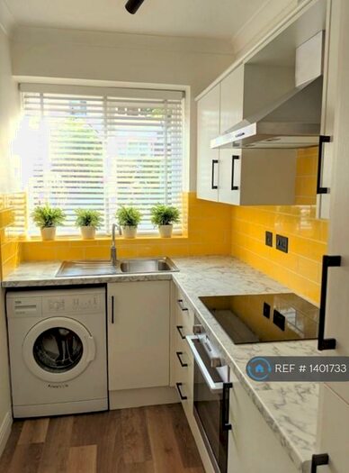 Studio To Rent In Windlesham Road, Brighton, BN1