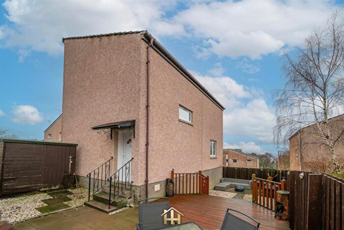 2 Bedroom End Of Terrace House For Sale In Yarrow Terrace, Dundee, DD2