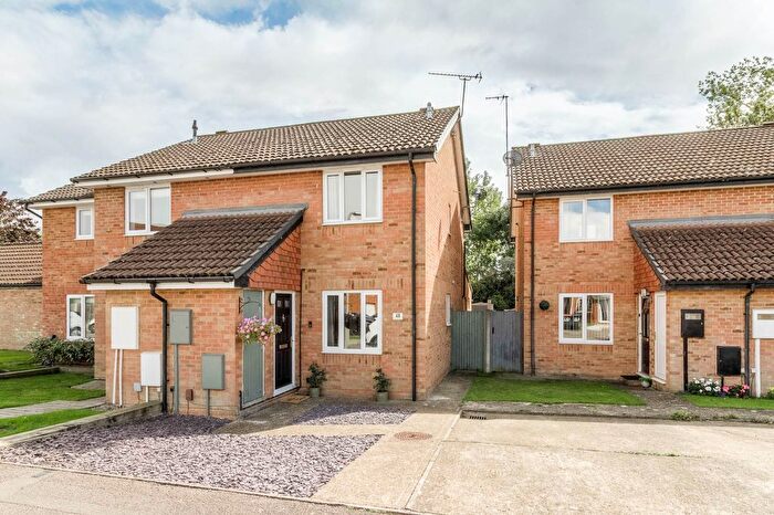 2 Bedroom Semi-Detached House For Sale In Dulwich Close, Milton Keynes, MK16