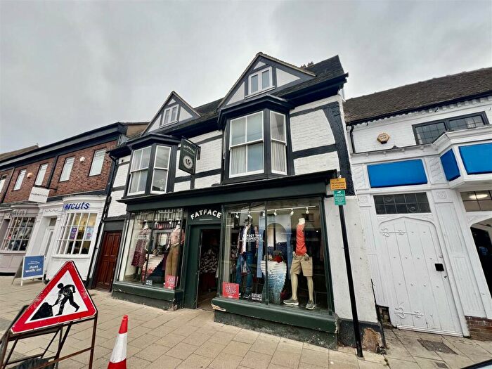 2 Bedroom Duplex For Sale In Wood Street, Stratford-Upon-Avon, CV37