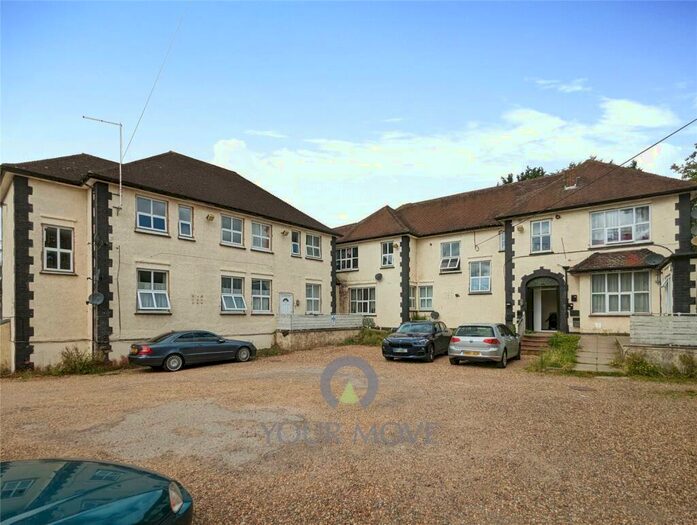 2 Bedroom Flat To Rent In Sandridge Road, St. Albans, Hertfordshire, AL1