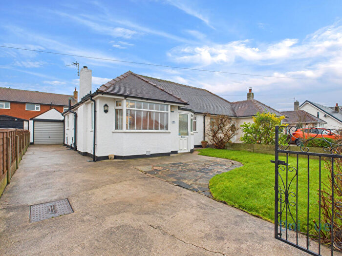 2 Bedroom Bungalow For Sale In South Avenue, Thornton-Cleveleys, FY5