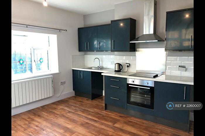 1 Bedroom Flat To Rent In Himley Road, Dudley, DY1