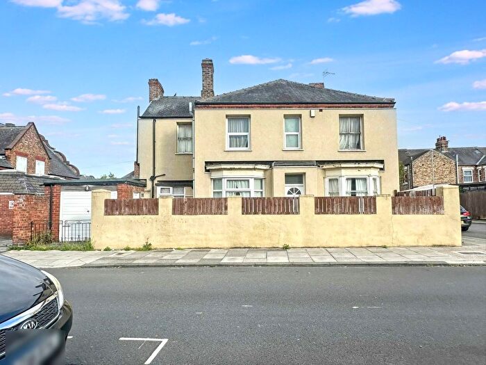 3 Bedroom End Terrace House For Sale In Osborne Road, Stockton-On-Tees, TS18