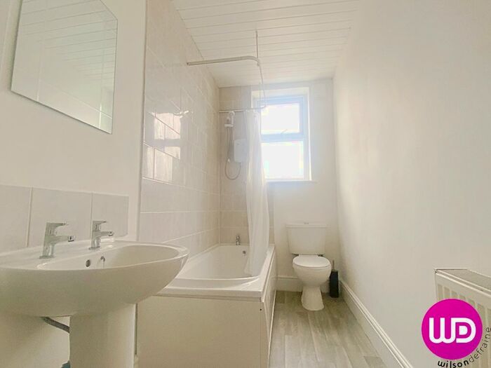 2 Bedroom Flat To Rent In Astley Road, Seaton Delaval, Whitley Bay, NE25