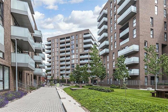 1 Bedroom Flat For Sale In New Village Avenue, London, E14