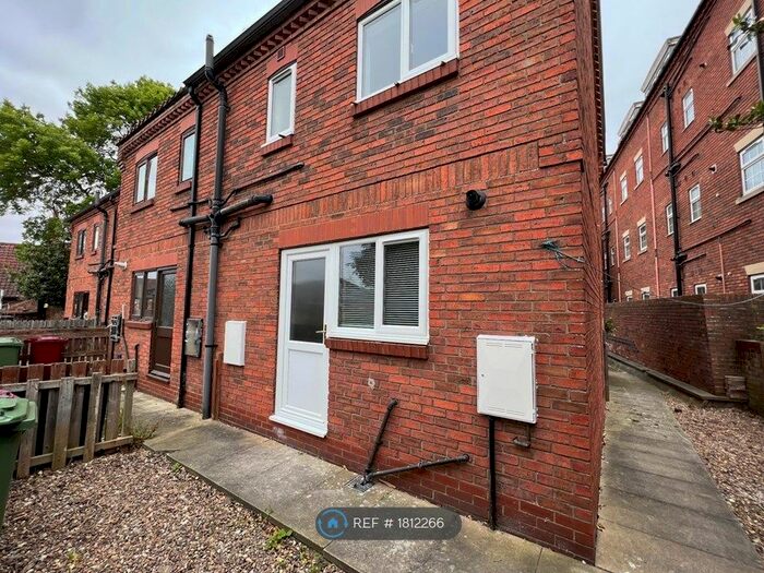 2 Bedroom End Of Terrace House To Rent In Milestone Court, Barton-Upon-Humber, DN18