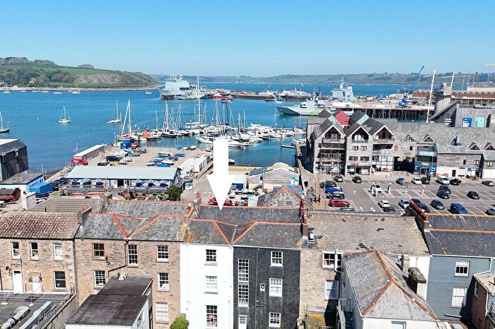 1 Bedroom Flat For Sale In Grove Place, Falmouth, TR11