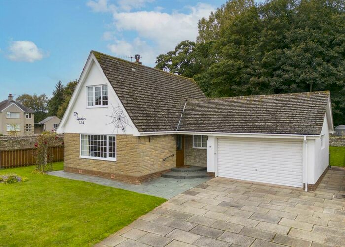 3 Bedroom Detached Bungalow For Sale In Stanley Drive, Hornby, LA2