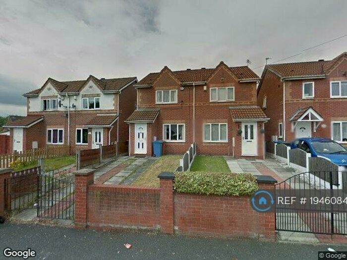 2 Bedroom Semi-Detached House To Rent In Bramble Avenue, Salford, M5