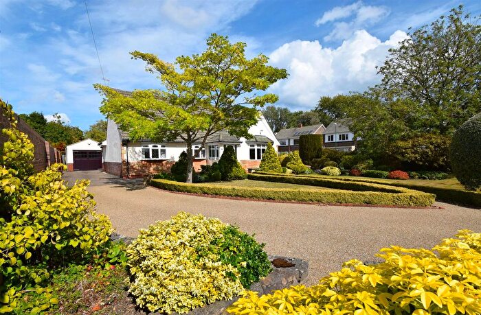 3 Bedroom Detached Bungalow For Sale In Woodlands Road, Cleadon, SR6
