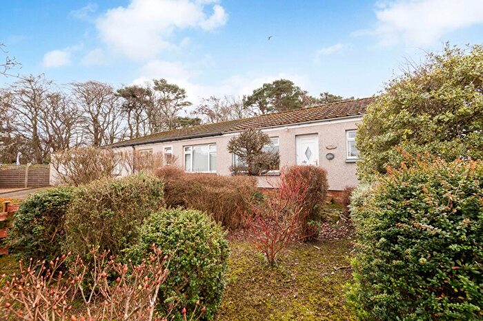 2 Bedroom Semi-Detached Bungalow For Sale In Windsor Gardens, St Andrews, KY16
