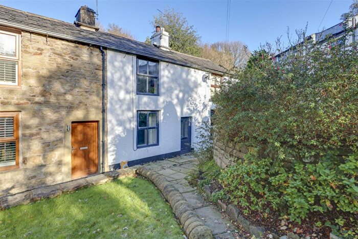 1 Bedroom Terraced House For Sale In Lower Clowes, Rawtenstall, Rossendale, BB4
