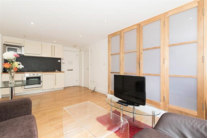 1 Bedroom Flat To Rent In Nell Gwynn House, Sloane Avenue, Chelsea, London, SW3