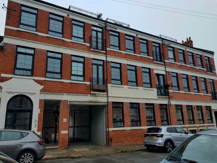 2 Bedroom Apartment To Rent In Artizan Road Northampton, NN1