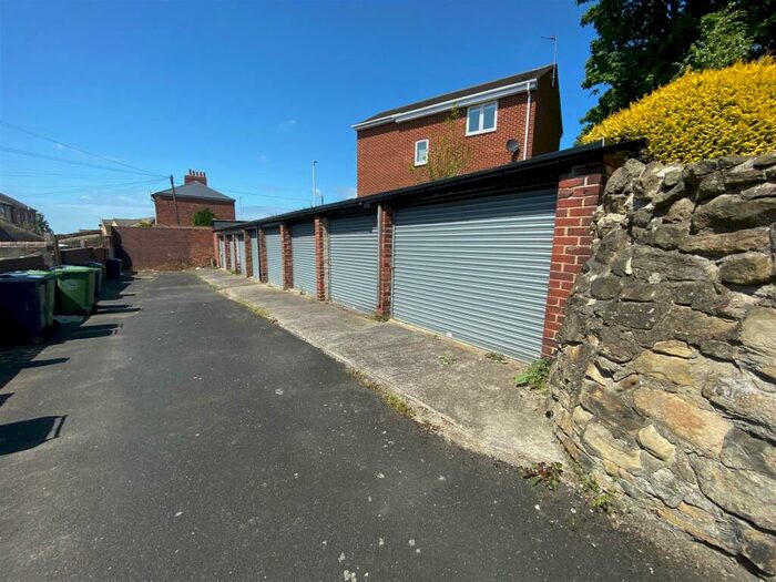 Garage / Parking To Rent In Garage, Listers Lane, NE9