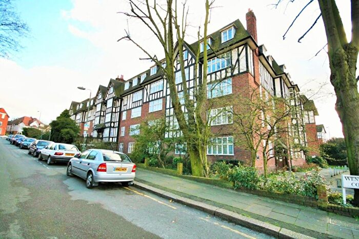 2 Bedroom Apartment To Rent In Wendover Court, Lyndale Avenue, NW2