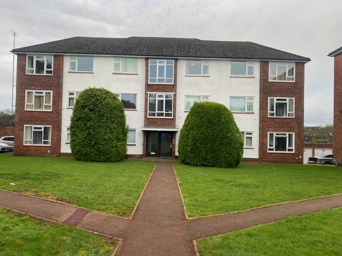 2 Bedroom Apartment To Rent In Balfour Court, Lichfield Road, Sutton Coldfield., B74