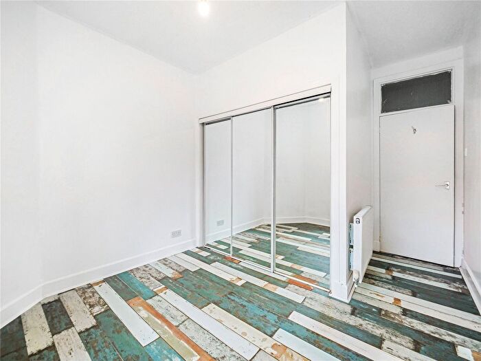 1 Bedroom Flat For Sale In Old Sneddon Street, Paisley, Renfrewshire, PA3