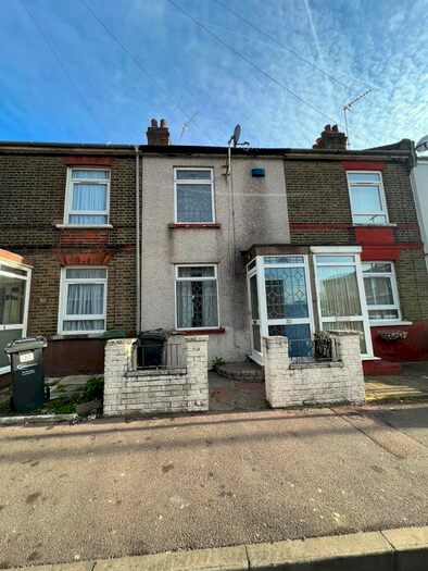 2 Bedroom Terraced House To Rent In King Edwards Road, Barking, Essex, IG11