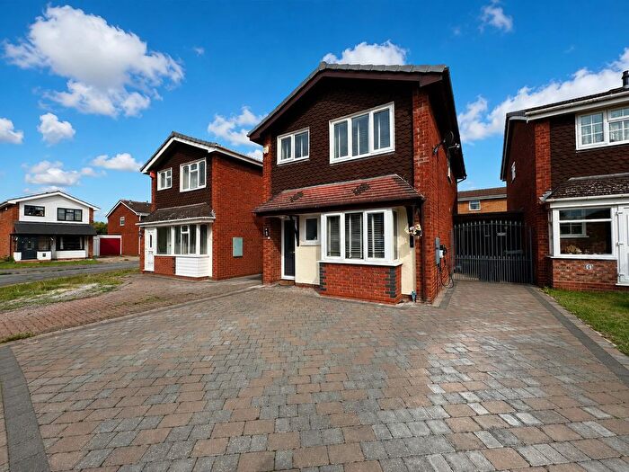 4 Bedroom Detached House For Sale In Bettany Glade, Moseley Parklands, Wolverhampton, WV10