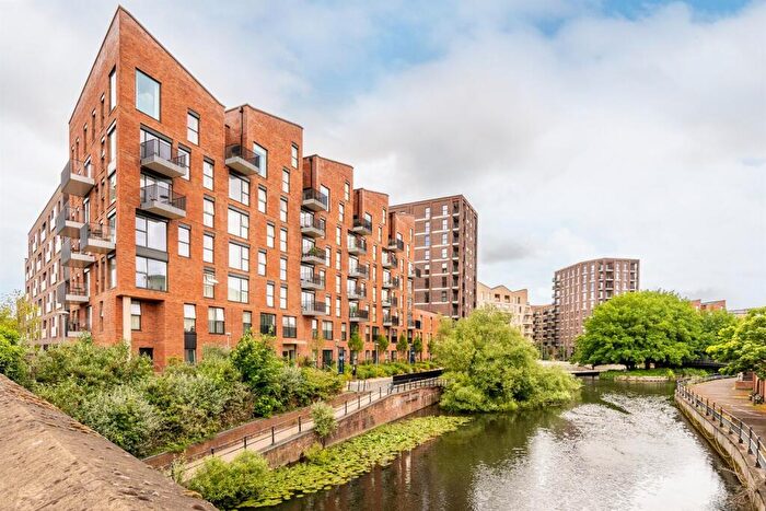 1 Bedroom Apartment To Rent In Kenavon Drive, Reading, RG1