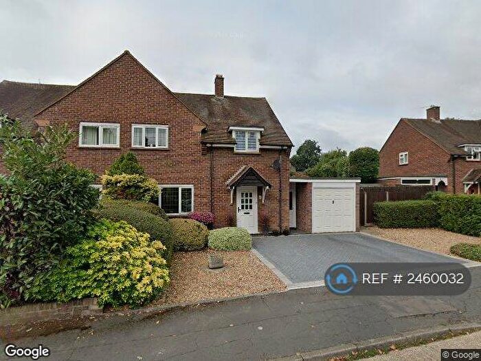 3 Bedroom Semi-Detached House To Rent In Palm Grove, Guildford, GU1