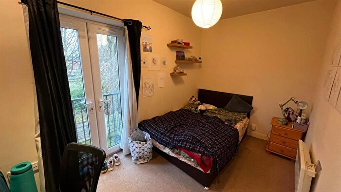 2 Bedroom Duplex To Rent In £pppw, Egerton Road, Manchester, M14