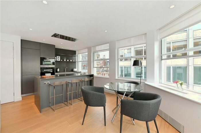1 Bedroom Flat To Rent In St. James's Street, London, SW1A