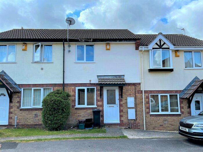 2 Bedroom Terraced House To Rent In Bryer Close, Bridgwater, TA6