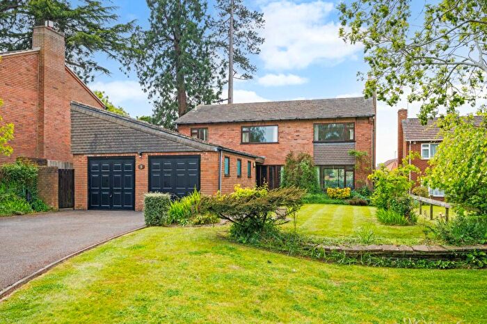 4 Bedroom Detached House For Sale In Ham Close, Charlton Kings, Cheltenham, Gloucestershire, GL52