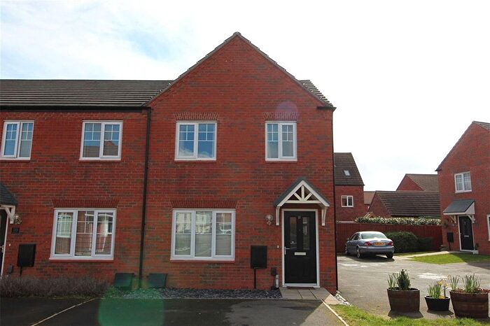 2 Bedroom End Of Terrace House To Rent In Lakin Lane, Fradley, WS13