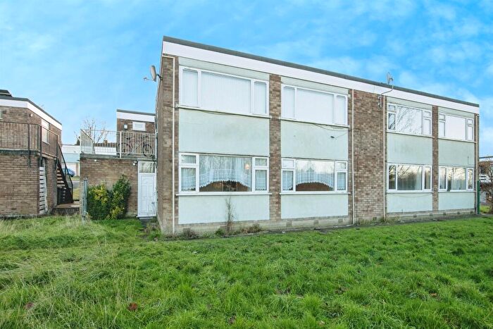 1 Bedroom Flat For Sale In Trafalgar Court, Tividale, Oldbury, B69