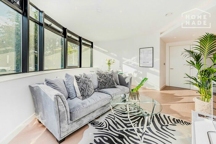 1 Bedroom Flat To Rent In Vonder Skies, London, TW8