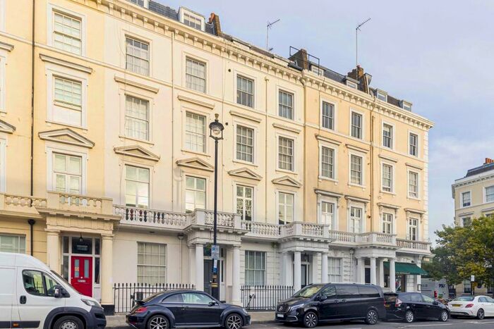 2 Bedroom Flat To Rent In Lupus Street, London SW1V