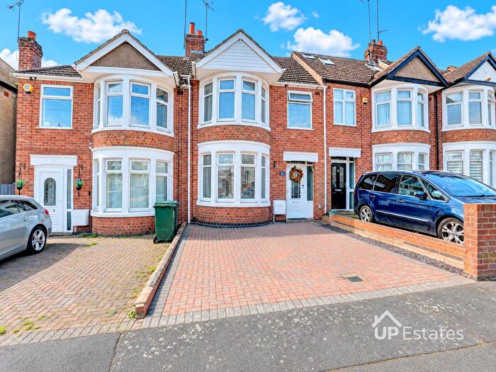 3 Bedroom Terraced House For Sale In Rutherglen Avenue, Coventry, CV3