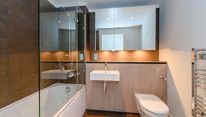 1 Bedroom Flat To Rent In Merchant Square East, London, W2