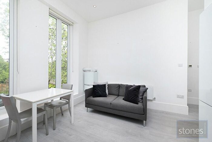 1 Bedroom Property To Rent In Fordwych Road, London, NW2