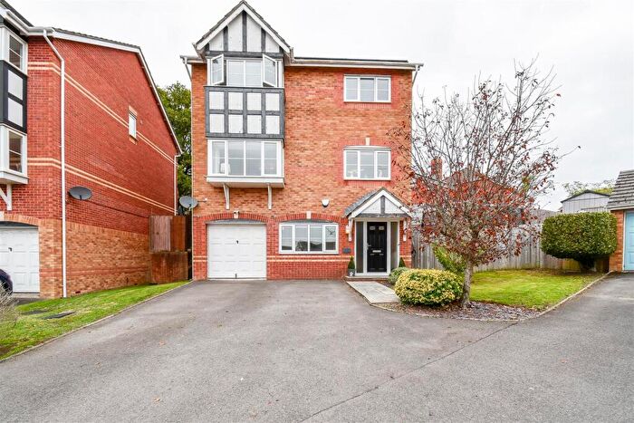 4 Bedroom Detached House For Sale In Cudd Y Coed, Barry, CF63