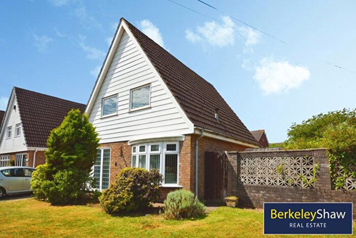 3 Bedroom Detached House For Sale In The Round Meade, Liverpool, L31