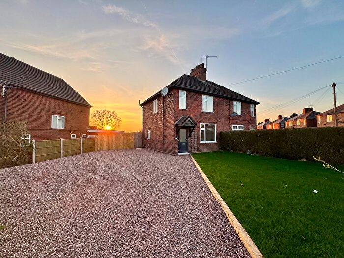 2 Bedroom Property To Rent In Lloyds Road, Halesowen, B62