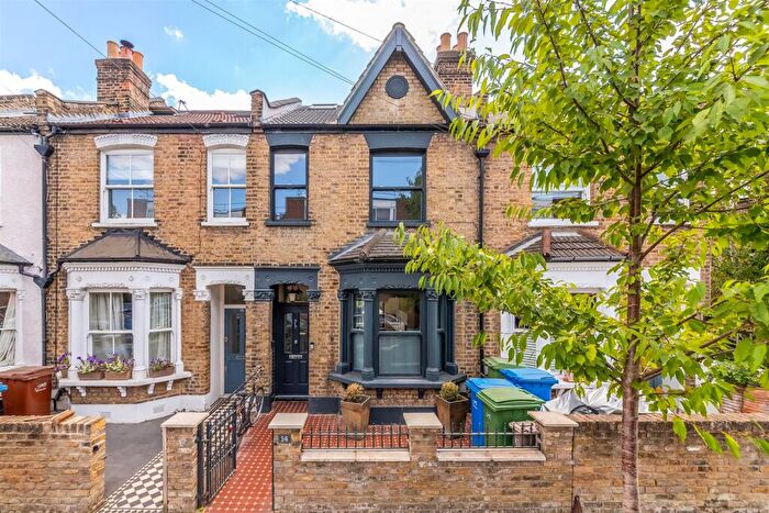 3 Bedroom House To Rent In Reynolds Road, London, SE15