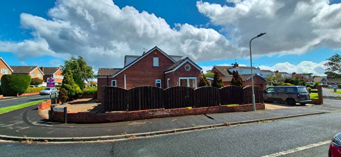 4 Bedroom Semi Detached House For Sale In Harford Road, Cayton, Scarborough, YO11