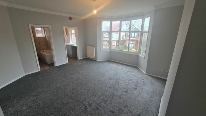 2 Bedroom Flat To Rent In Lansdowne Road, Luton LU3
