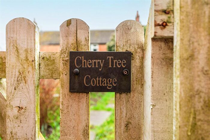 3 Bedroom Terraced House To Rent In High Street, Carlton, Bedford, Bedfordshire, MK43