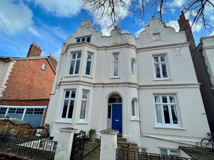 1 Bedroom Flat To Rent In Milverton Terrace, Leamington Spa, Warwickshire, CV32